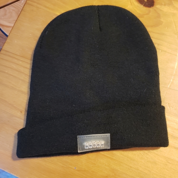 Light up Beanie hat - Picture 2 of 7